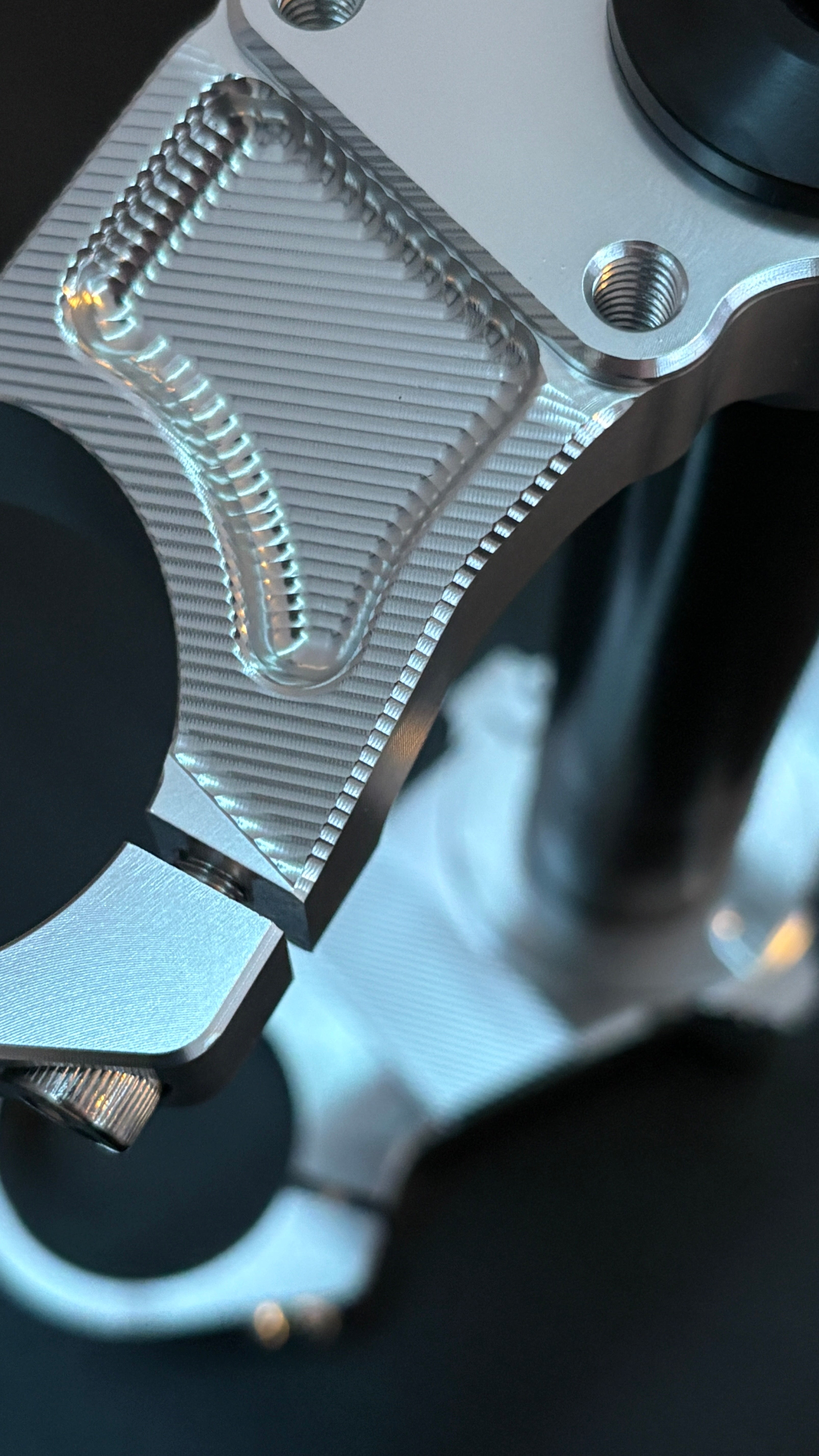 Holiday DISCOUNT Riot Drop Crown (STOCK SURRON LBX FORKS)